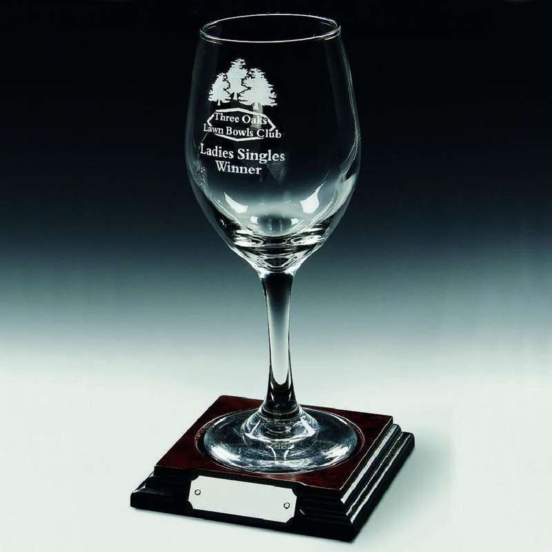 Single Wine Glass on Wood Stand 220mm – Clear