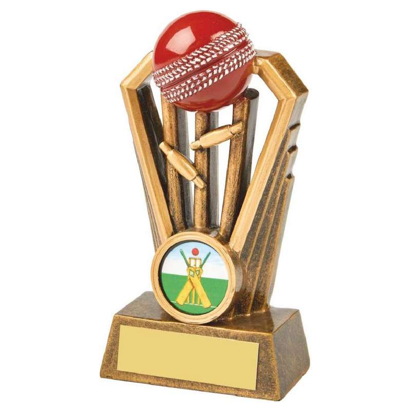 Resin Cricket Wicket Award with Red Ball 125mm – Ant Gold