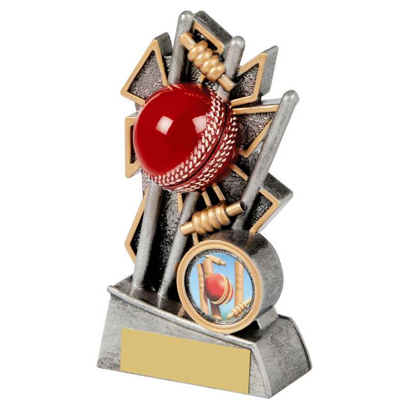 CRICKET STAND, ANT SILVER/GOLD Trophy WITH RED BALL WHITE LINES 135mm – Ant Silver