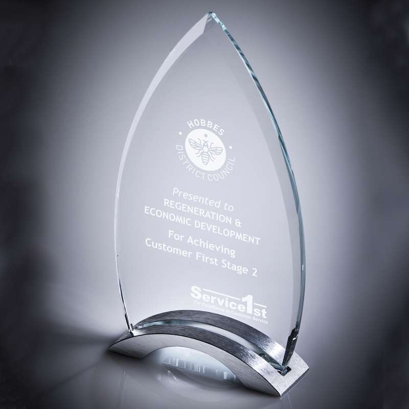 Glass Spearhead on Metal Base Award 230mm – Clear